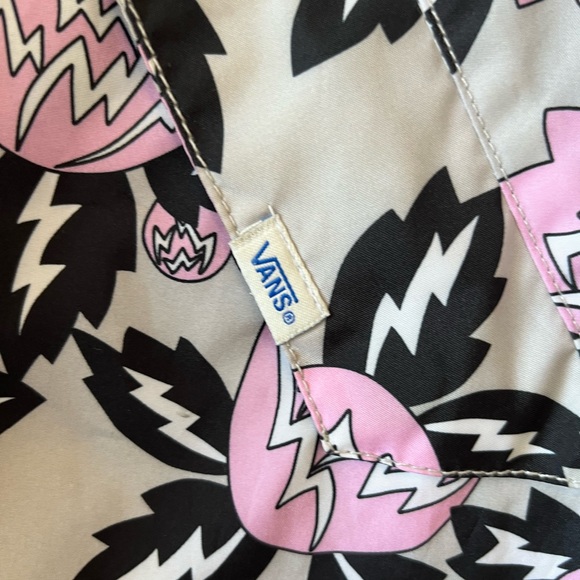 COPY - Vans Reversible Rain Jacket - Picture 5 of 5